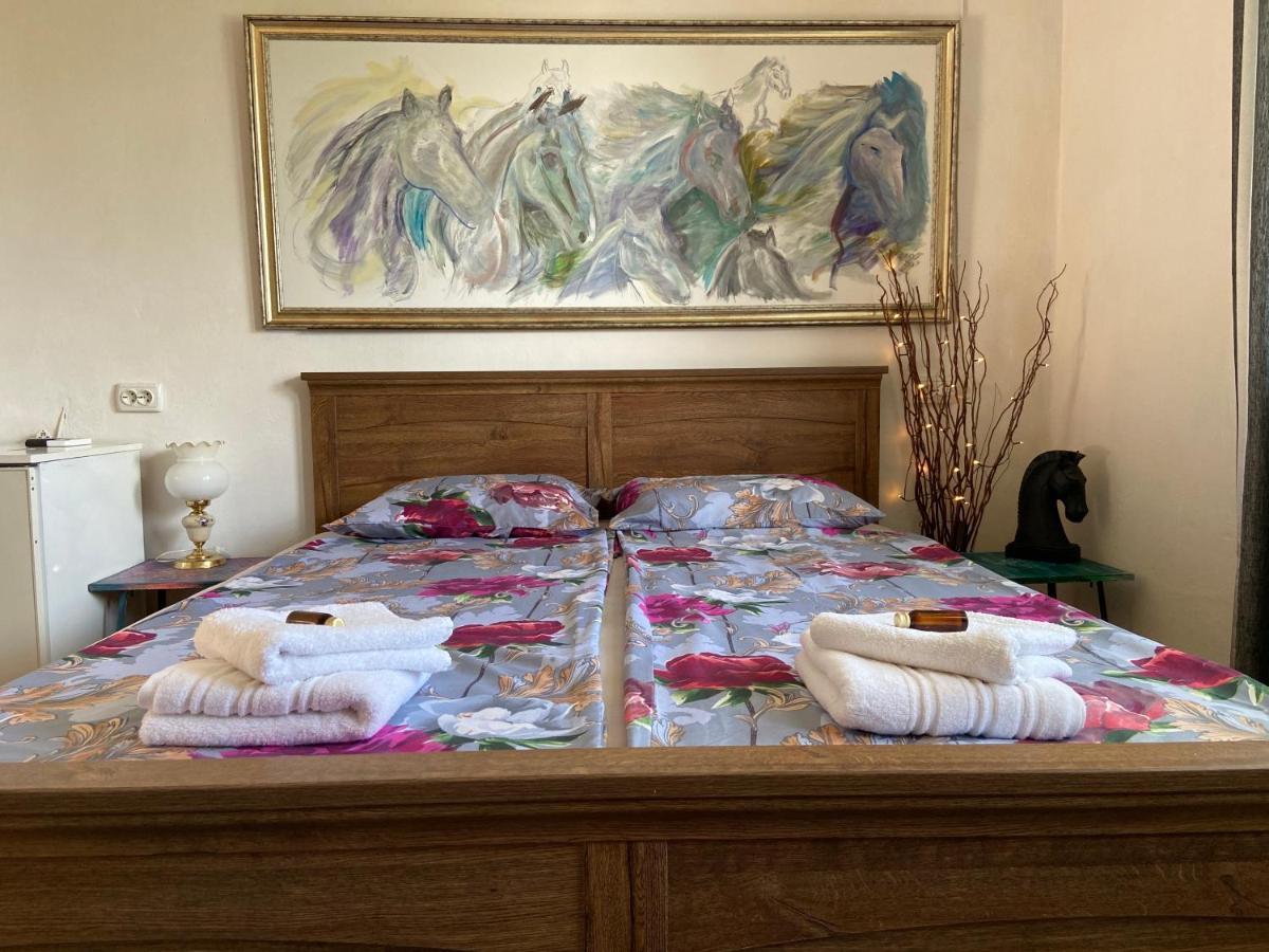 Guest House Hei Taka Sozopol Eksteriør billede